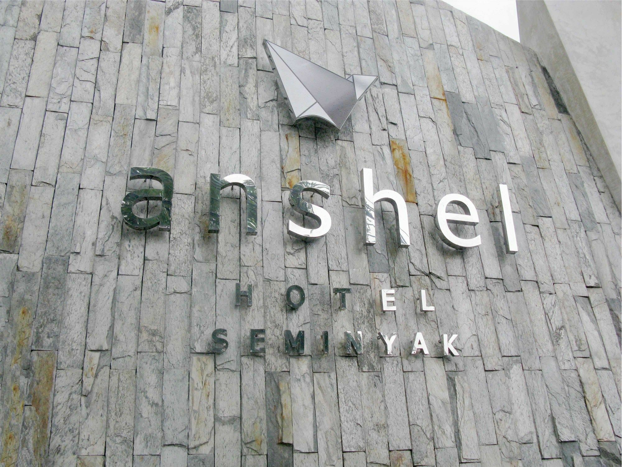 Anshel Hotel Seminyak Exterior photo